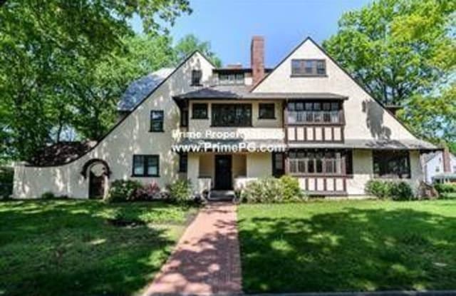 12 Leighton Rd. - 12 Leighton Road, Wellesley, MA 02482