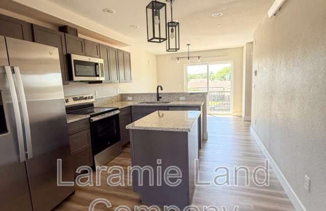 569 North 12th Street - C