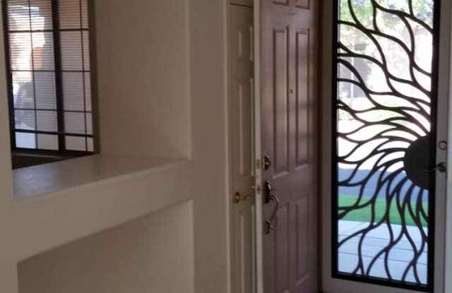 2050 South Edgewater