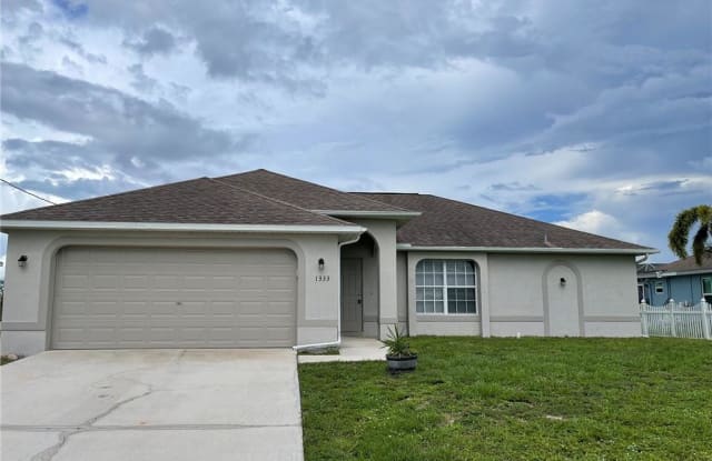 1333 NW 14th AVE - 1333 Northwest 14th Avenue, Cape Coral, FL 33993