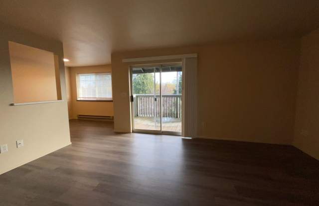 7603 Pacific Avenue -