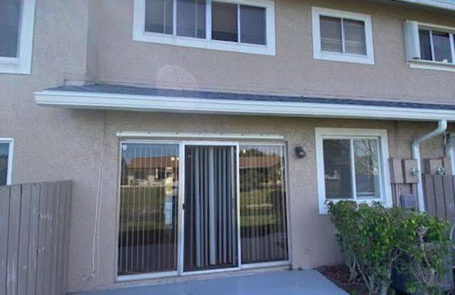 2217 Discovery Circle W