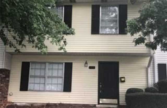 394 Promenade Court SW