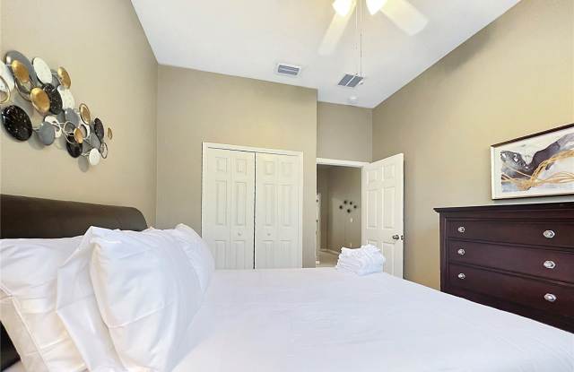 14021 CITRUS CREST CIRCLE