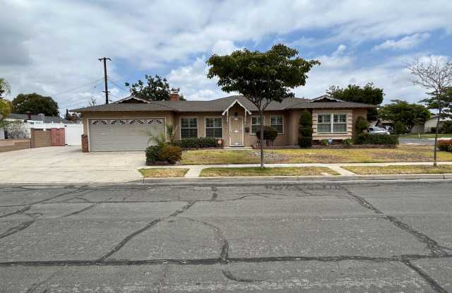 Charming Remodeled 1 Story Anaheim Home with RV Parking