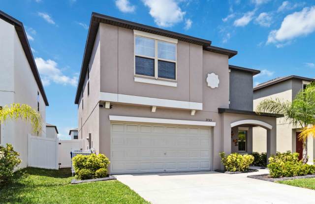 3725 Daisy Bloom Place