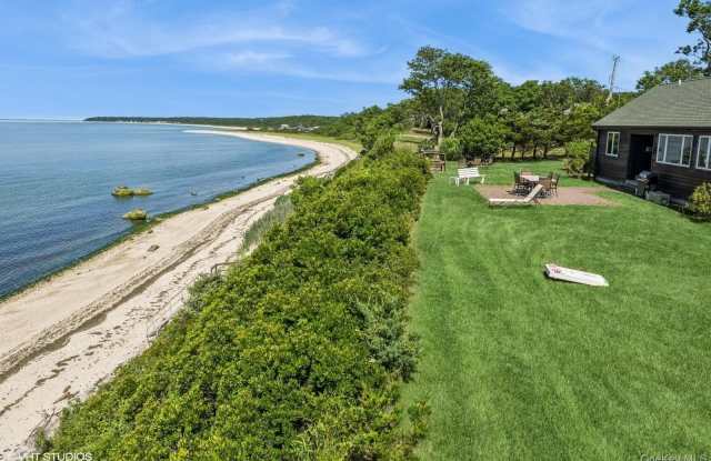 4630 Blue Horizon Bluffs