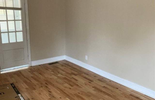 3710 Hargrove Avenue