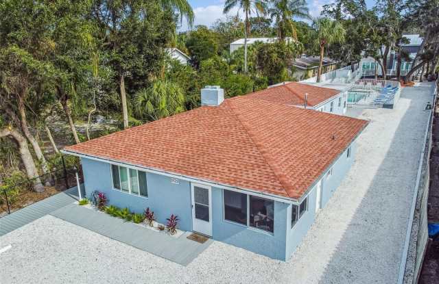 Photo of 1523 BAYSHORE BOULEVARD