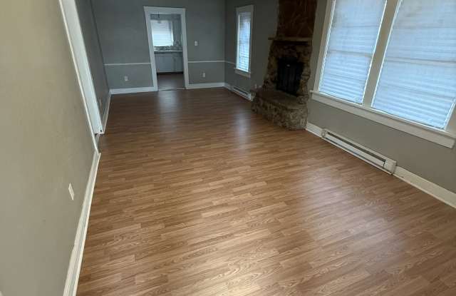 812 South Alabama Street