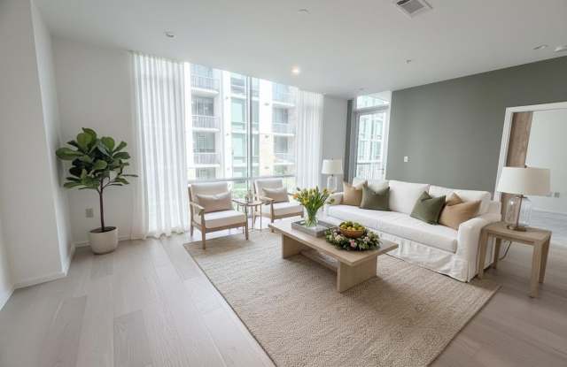 1600 Barton Springs Rd