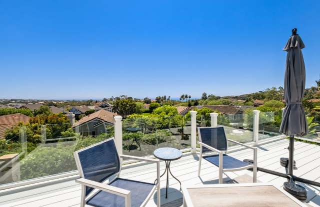 Newly Renovated and Furnished Ocean View Home!