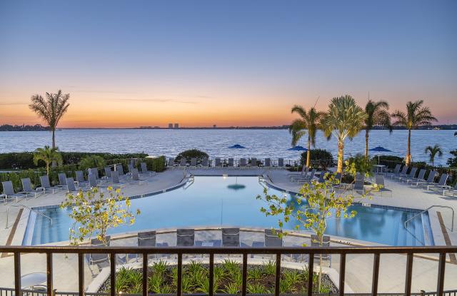 Photo of View Carlton Arms