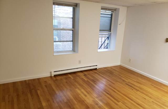 201 Strathmore Rd #9i Boston MA 02135