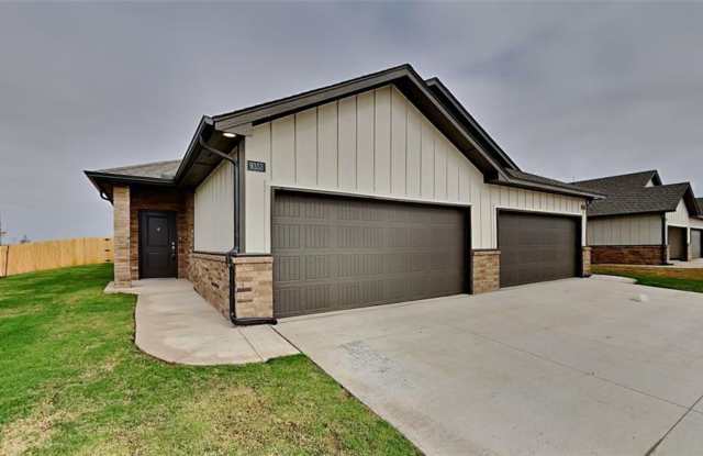 Luxury 3 Bedroom 2 Bathroom townhome with 2 Car Garage in Piedmont Schools (Neighborhood Park and Basketball Court)