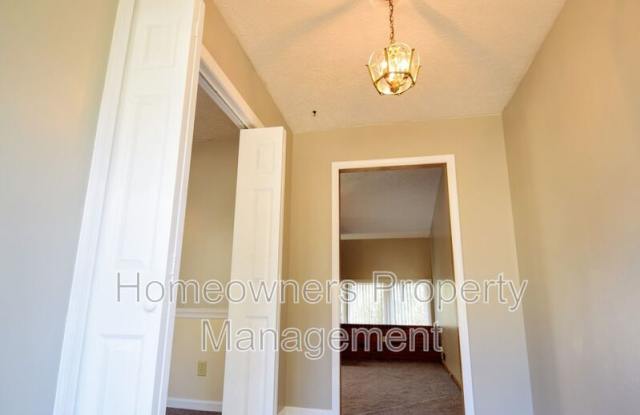 2347 Rolling Hill Dr.