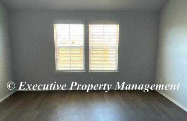 1211 Lexington Drive