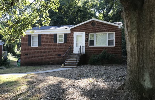 4317 Welling Avenue - 4317 Welling Avenue, Charlotte, NC 28208