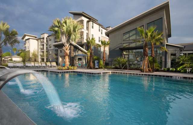3605 Pavilion Palms Cir