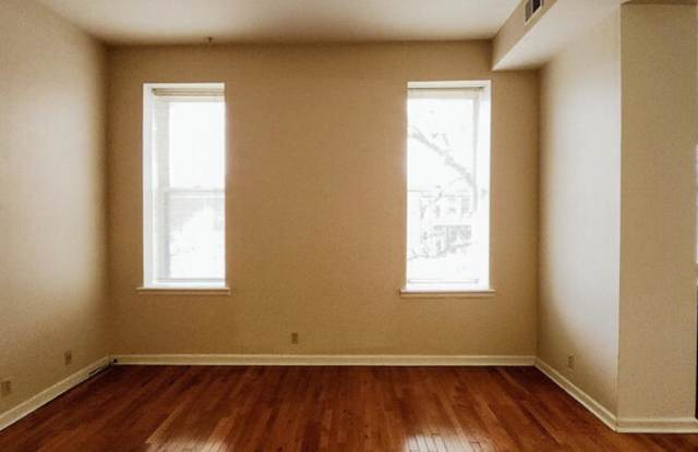 Photo of 2419 S 10th St.