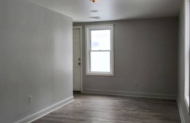 1808 Pleasant Street Unit 5