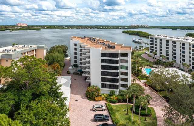 Photo of 8701 MIDNIGHT PASS ROAD