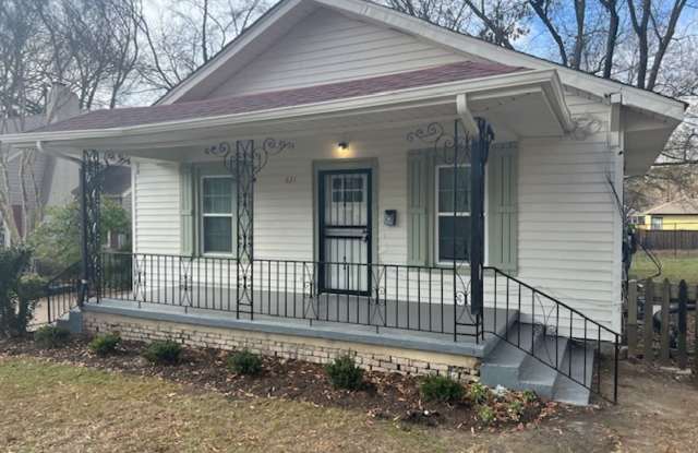 3 bedroom, 2 bathroom near Goodlett and Park - 631 South Graham Street, Memphis, TN 38111