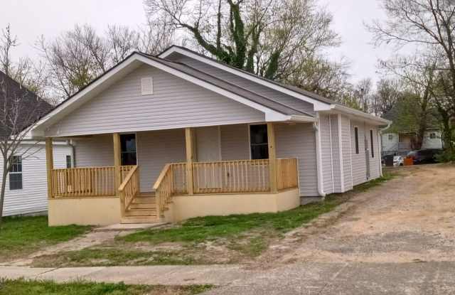 3115 Johnston St - 3115 Johnston Street, Knoxville, TN 37921