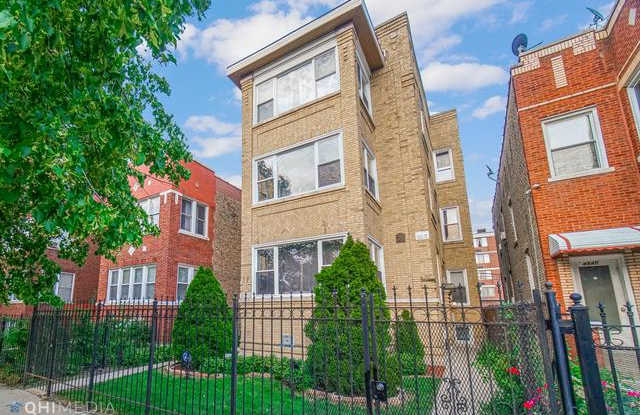 4849 North Sawyer Ave.