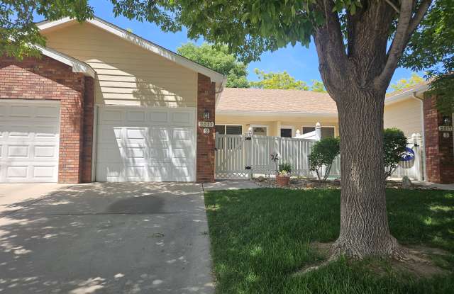 2517 49th Ave Unit 2