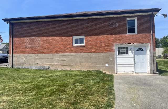 108 Orchard Dr