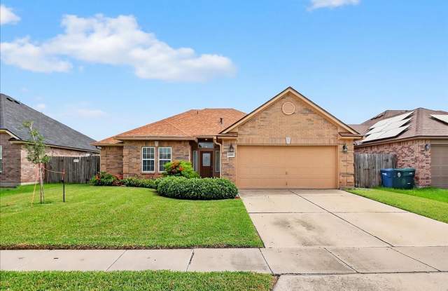 6018 Tapestry Dr. - 4/bedroom - 2/bathroom - $2295/month