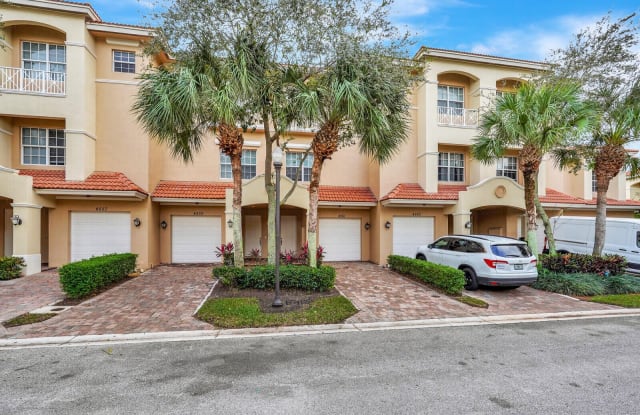 4561 Artesa Way - 4561 Artesa Way South, Palm Beach Gardens, FL 33418