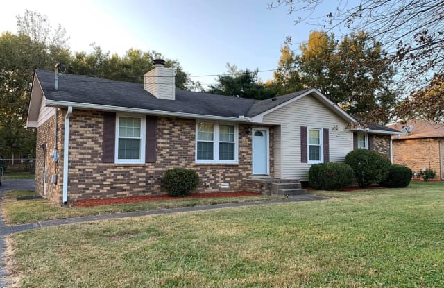 151 Creekwood Ln - 151 Creekwood Lane, Hendersonville, TN 37075