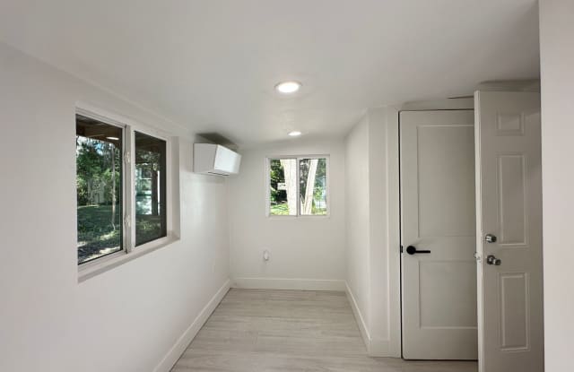 Photo of Cozy 1-Bedroom Cottage | All Utilities Included | Pet-Friendly