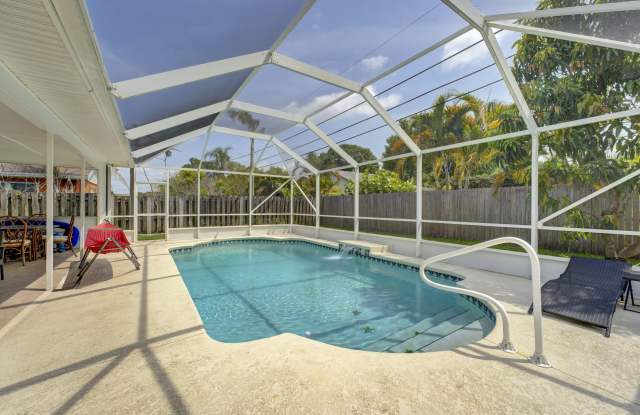 573 SE Floresta Drive - 573 Southeast Floresta Drive, Port St. Lucie, FL 34983