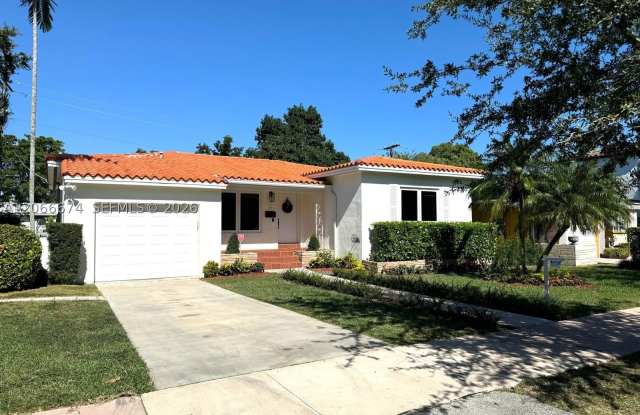 431 Candia Ave