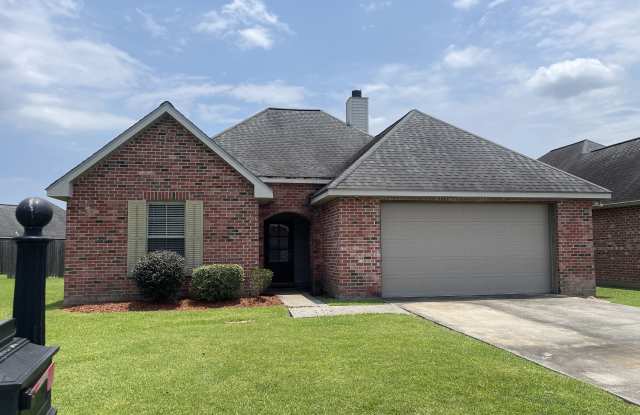 102 Robin Dale Drive