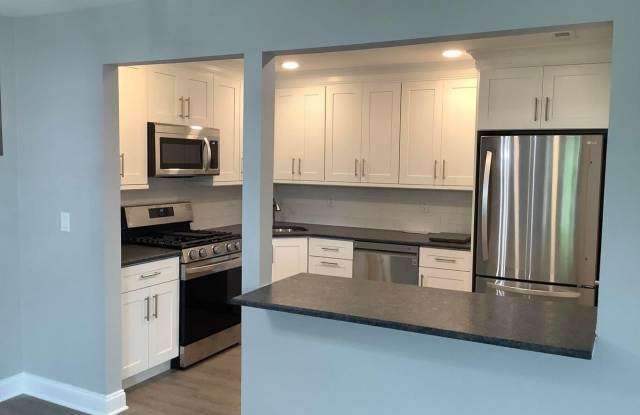 506 Harding Road unit: 6