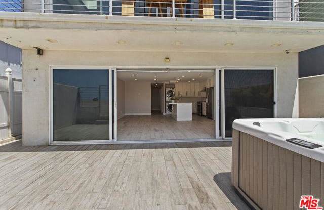 Photo of 6955 Trolleyway South