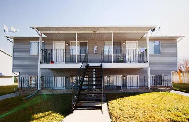 7205 South 350 East Unit C32