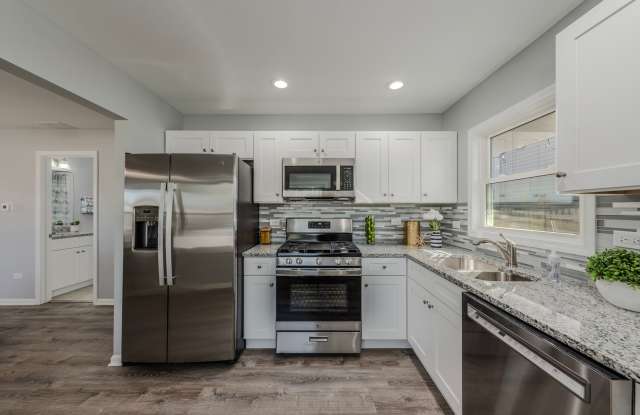 423 Westmore Meyers