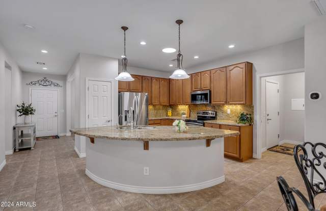 20500 N BIG DIPPER Drive