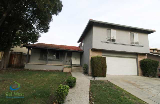 $5095 - COMING SOON! Large spacious updated 4 Bed/2.5 Bath Home With Pool in San Jose