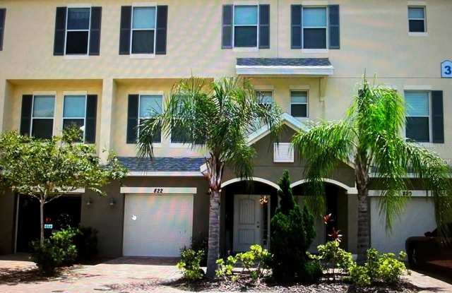 Photo of 822 CALLISTA CAY LOOP