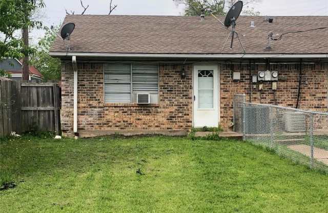 103 S Burdette Avenue