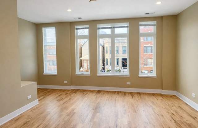 4231 S Champlain Ave