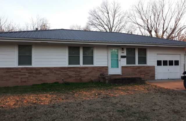 1101 East 4th Avenue