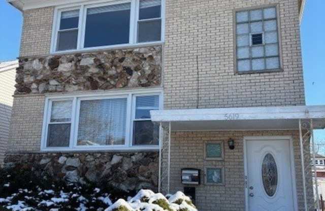 5619 N Menard Avenue unit: 2