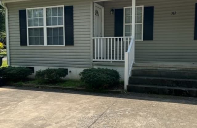 312 Hill Street - 312 Hill Street, Thomasville, NC 27360